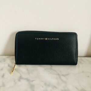 Tommy Hilfiger Zip-Around Wallet | Midnight Navy or Black 4"x9" | Like New